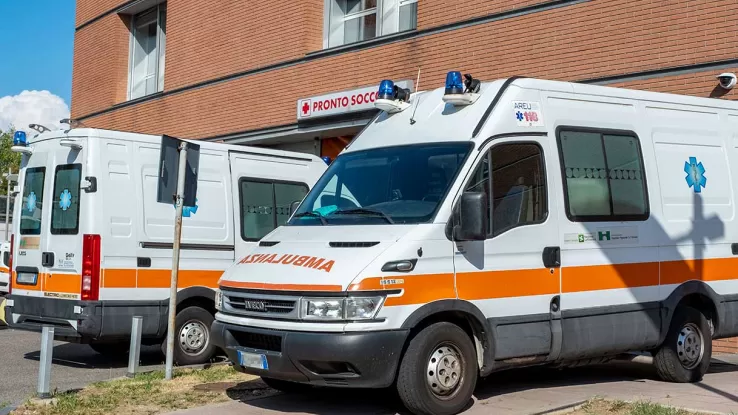 12enne-forbici-scuola-castelfranco-di-sotto